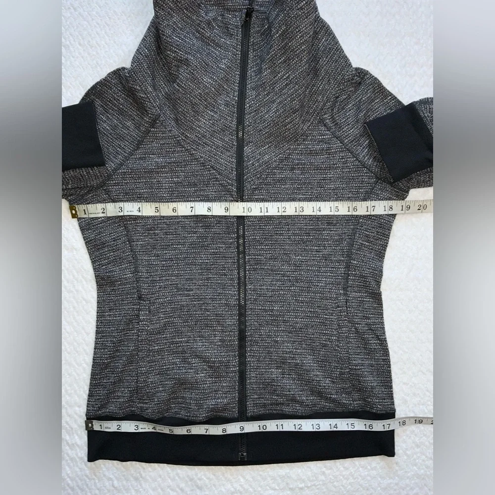 Lululemon Be Present Jacket Coco Pique Black Funnel Cowl Neck - Picture 8 of 9